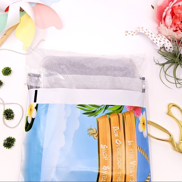 50 10X13 Tropical Poly Mailers PRICE IS FIRM - Picture 2 of 4